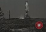 Immagine di Atlas 3B Missile esplodere Florida United States USA, 1958, secondo 17 filmato di repertorio 65675023487