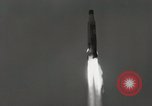 Immagine di Atlas 3B Missile esplodere Florida United States USA, 1958, secondo 44 filmato di repertorio 65675023487