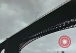 Standbild eads Bridge und Brooklyn Bridge New York United States USA, 1970, aus Sekunde 40 historischem Filmmaterial Videoclip 65675023498
