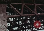Standbild eads Bridge und Brooklyn Bridge New York United States USA, 1970, aus Sekunde 48 historischem Filmmaterial Videoclip 65675023498