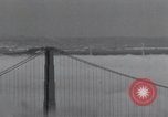 Immagine di Golden Gate Bridge costruzione San Francisco California USA, 1937, secondo 26 filmato di repertorio 65675023499