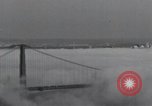 Immagine di Golden Gate Bridge costruzione San Francisco California USA, 1937, secondo 31 filmato di repertorio 65675023499