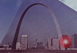 Image Gateway Arch Saint Louis Missouri USA, 1970, de la seconde 25 séquences d'archives historiques vidéo 65675023506