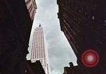 Standbild Empire State Building views New York City USA, 1970, aus Sekunde 3 historischem Filmmaterial Videoclip 65675023508