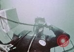 Immagine di Deep sea divers United States USA, 1970, secondo 59 filmato di repertorio 65675023515