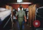 Immagine di Cam Ranh Bay Vietnam fortificazioni Cam Ranh Bay Vietnam, 1967, secondo 36 filmato di repertorio 65675023520