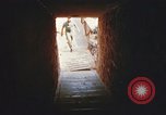 Immagine di Cam Ranh Bay Vietnam fortificazioni Cam Ranh Bay Vietnam, 1967, secondo 56 filmato di repertorio 65675023520