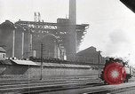 Immagine di La produzione di acciaio Differdange Lussemburgo, 1944, secondo 20 filmato di repertorio 65675023524