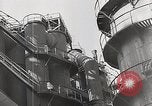 Immagine di La produzione di acciaio Differdange Lussemburgo, 1944, secondo 26 filmato di repertorio 65675023524