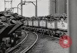 Immagine di La produzione di acciaio Differdange Lussemburgo, 1944, secondo 30 filmato di repertorio 65675023524