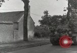 Image 90e Division d'infanterie Alencon France, 1944, de la seconde 38 séquences d'archives historiques vidéo 65675023531