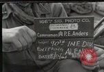 Standbild 90th Infantry Division Alencon Frankreich, 1944, aus Sekunde 1 historischem Filmmaterial Videoclip 65675023532