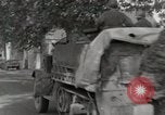 Standbild 90th Infantry Division Alencon Frankreich, 1944, aus Sekunde 13 historischem Filmmaterial Videoclip 65675023532