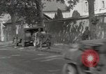 Standbild 90th Infantry Division Alencon Frankreich, 1944, aus Sekunde 17 historischem Filmmaterial Videoclip 65675023532
