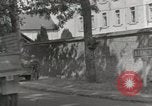 Standbild 90th Infantry Division Alencon Frankreich, 1944, aus Sekunde 34 historischem Filmmaterial Videoclip 65675023532