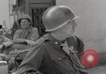 Standbild 90th Infantry Division Alencon Frankreich, 1944, aus Sekunde 58 historischem Filmmaterial Videoclip 65675023532