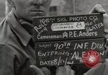 Standbild 90th Infantry Division Alencon Frankreich, 1944, aus Sekunde 1 historischem Filmmaterial Videoclip 65675023533