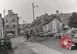Standbild 90th Infantry Division Alencon Frankreich, 1944, aus Sekunde 15 historischem Filmmaterial Videoclip 65675023533