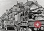 Standbild 90th Infantry Division Alencon Frankreich, 1944, aus Sekunde 27 historischem Filmmaterial Videoclip 65675023533