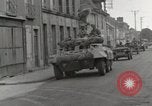 Standbild 90th Infantry Division Alencon Frankreich, 1944, aus Sekunde 37 historischem Filmmaterial Videoclip 65675023533