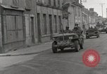 Standbild 90th Infantry Division Alencon Frankreich, 1944, aus Sekunde 41 historischem Filmmaterial Videoclip 65675023533