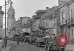 Standbild 90th Infantry Division Alencon Frankreich, 1944, aus Sekunde 52 historischem Filmmaterial Videoclip 65675023533