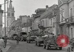 Standbild 90th Infantry Division Alencon Frankreich, 1944, aus Sekunde 54 historischem Filmmaterial Videoclip 65675023533