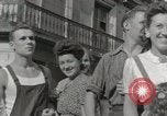 Standbild 90th Infantry Division Alencon Frankreich, 1944, aus Sekunde 9 historischem Filmmaterial Videoclip 65675023535