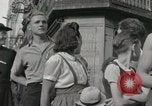 Standbild 90th Infantry Division Alencon Frankreich, 1944, aus Sekunde 12 historischem Filmmaterial Videoclip 65675023535