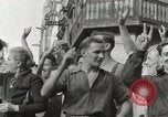Standbild 90th Infantry Division Alencon Frankreich, 1944, aus Sekunde 19 historischem Filmmaterial Videoclip 65675023535