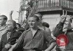 Standbild 90th Infantry Division Alencon Frankreich, 1944, aus Sekunde 20 historischem Filmmaterial Videoclip 65675023535