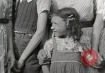 Standbild 90th Infantry Division Alencon Frankreich, 1944, aus Sekunde 27 historischem Filmmaterial Videoclip 65675023535