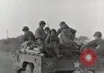 Standbild 90th Infantry Division Alencon Frankreich, 1944, aus Sekunde 39 historischem Filmmaterial Videoclip 65675023535