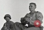 Standbild 90th Infantry Division Alencon Frankreich, 1944, aus Sekunde 51 historischem Filmmaterial Videoclip 65675023535