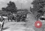 Immagine di Catturato prigionieri nazista Chambois Francia, 1944, secondo 17 filmato di repertorio 65675023538