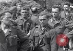Immagine di Catturato prigionieri nazista Chambois Francia, 1944, secondo 27 filmato di repertorio 65675023538
