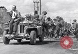 Immagine di Catturato prigionieri nazista Chambois Francia, 1944, secondo 45 filmato di repertorio 65675023538