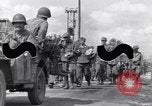Immagine di Catturato prigionieri nazista Chambois Francia, 1944, secondo 48 filmato di repertorio 65675023538