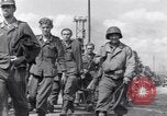 Immagine di Catturato prigionieri nazista Chambois Francia, 1944, secondo 56 filmato di repertorio 65675023538