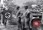 Standbild 90th Infantry Division Chambois Frankreich, 1944, aus Sekunde 33 historischem Filmmaterial Videoclip 65675023540