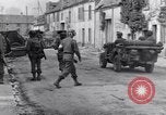 Standbild 90th Infantry Division Chambois Frankreich, 1944, aus Sekunde 23 historischem Filmmaterial Videoclip 65675023541