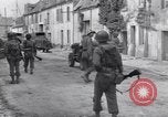 Standbild 90th Infantry Division Chambois Frankreich, 1944, aus Sekunde 25 historischem Filmmaterial Videoclip 65675023541