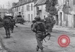 Standbild 90th Infantry Division Chambois Frankreich, 1944, aus Sekunde 26 historischem Filmmaterial Videoclip 65675023541