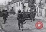 Standbild 90th Infantry Division Chambois Frankreich, 1944, aus Sekunde 27 historischem Filmmaterial Videoclip 65675023541