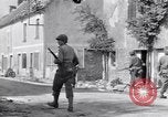 Standbild 90th Infantry Division Chambois Frankreich, 1944, aus Sekunde 49 historischem Filmmaterial Videoclip 65675023541
