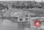 Standbild 90th Infantry Division Mantes Frankreich, 1944, aus Sekunde 12 historischem Filmmaterial Videoclip 65675023542