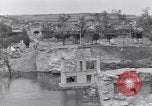 Standbild 90th Infantry Division Mantes Frankreich, 1944, aus Sekunde 26 historischem Filmmaterial Videoclip 65675023542