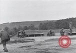 Standbild 90th Infantry Division Mantes Frankreich, 1944, aus Sekunde 48 historischem Filmmaterial Videoclip 65675023542