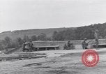 Standbild 90th Infantry Division Mantes Frankreich, 1944, aus Sekunde 49 historischem Filmmaterial Videoclip 65675023542