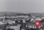 Image bombes exploser Mantes France, 1944, de la seconde 16 séquences d'archives historiques vidéo 65675023544